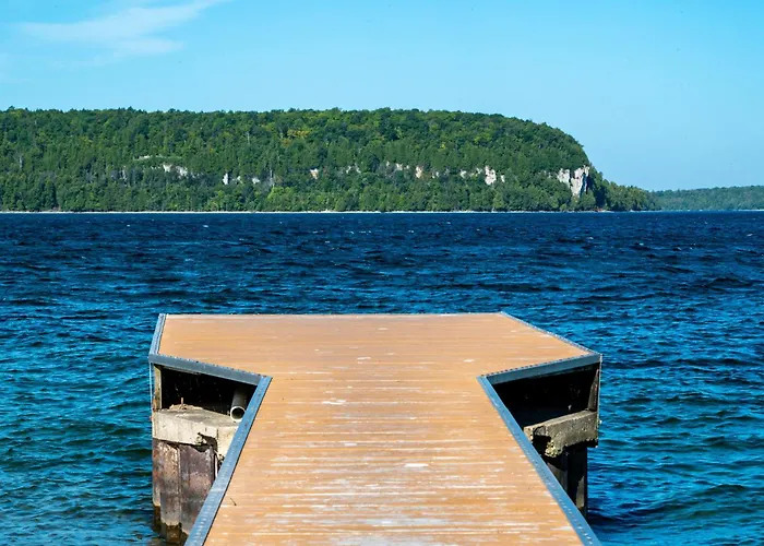 Pine Grove Resort