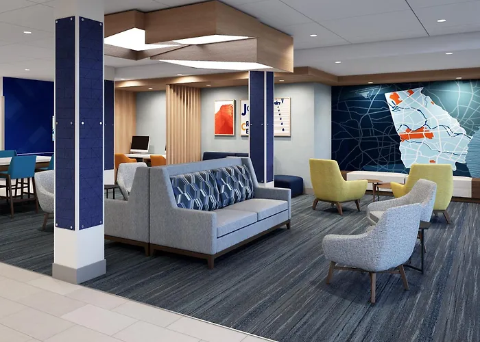 Holiday Inn Express & Suites Marinette By Ihg